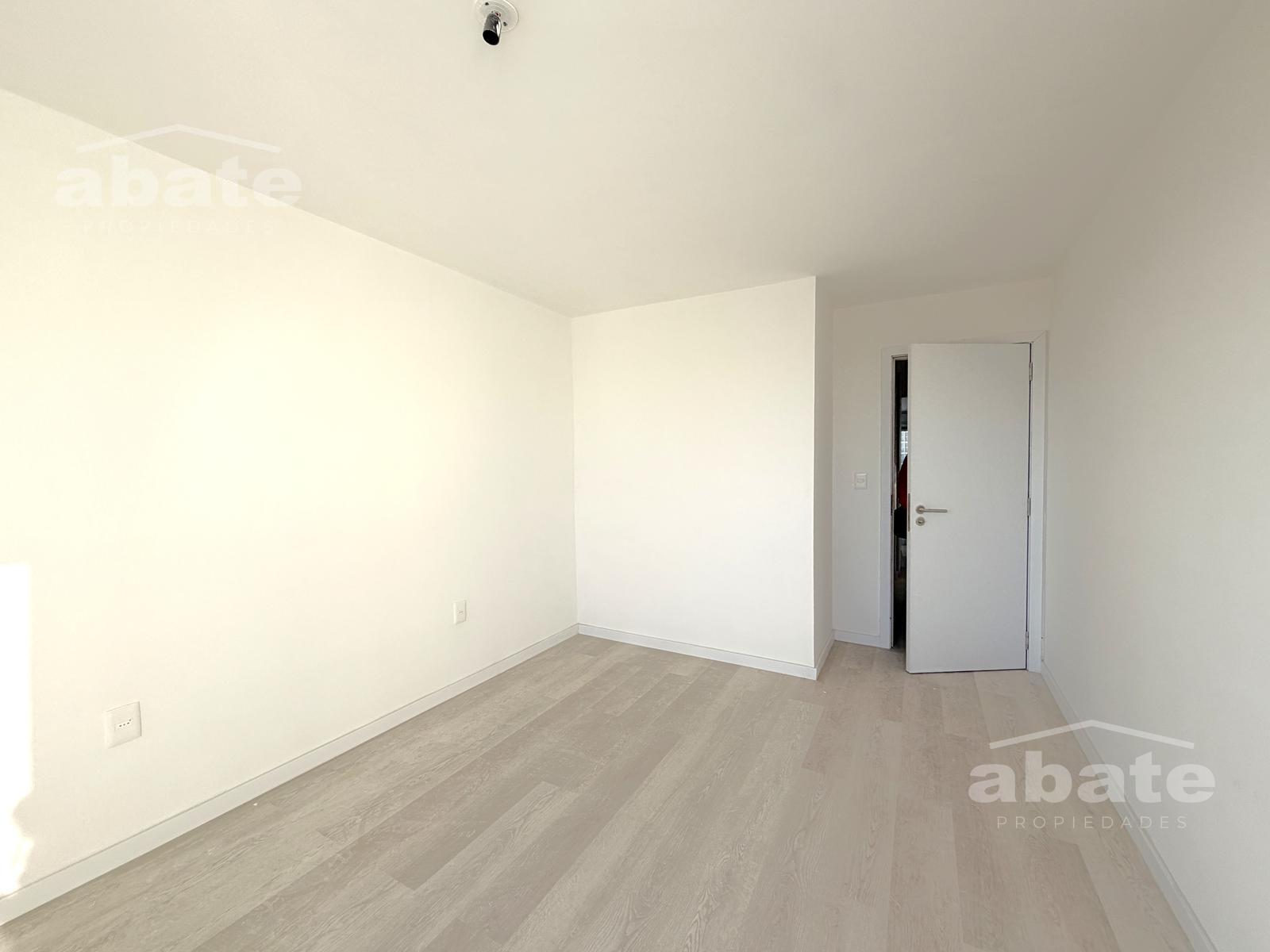 Venta apartamento 1 dormitorio con patio – pohled 4