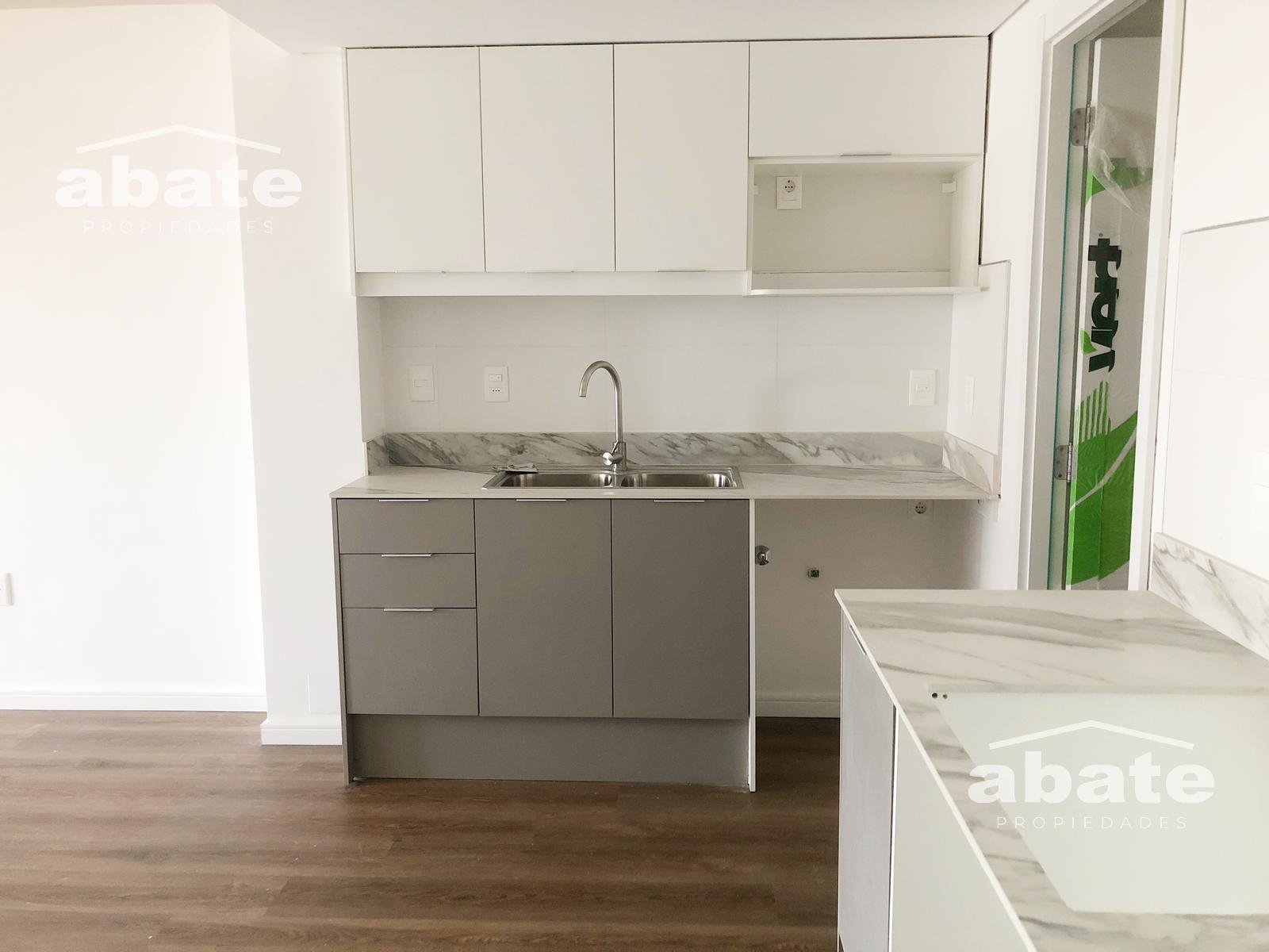 Venta de Apartamento 2 dormitorios en Pocitos, grandes dimensiones - Mehr