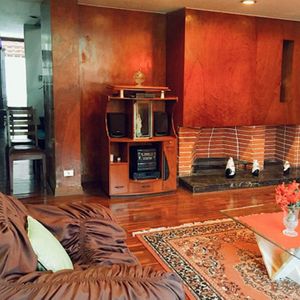 Casa De 3 Pisos En Pueblo Libre