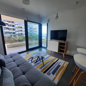 Apartamento - Punta Del Este. Vista Al Mar. 50 M2 De Terraza