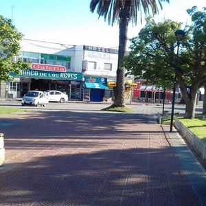 Hotel En Pleno Centro De Maldonado,con Clientela Fija
