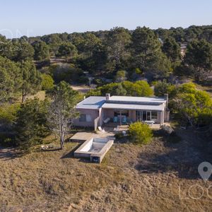 Venta Y Alquiler Casa De 2 Dormitorios En Arenas De José Ignacio, José Ignacio