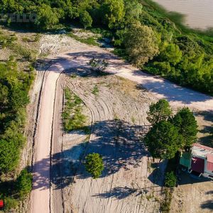 Gran Terreno De 2400m2 En Venta En Balneario Zagarzazú