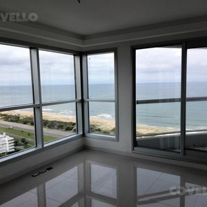 Departamento - Playa Brava