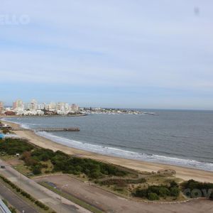 Departamento - Playa Mansa