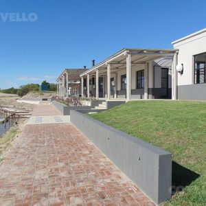Terreno En Barrio Privado Médanos De Punta Gorda Casa Chic