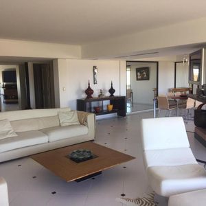 Departamento - Playa Brava