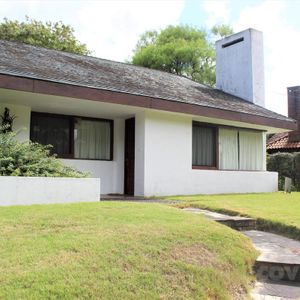 Venta ó Alquiler Casa De 4 Dormitorios - Pinares