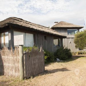 Venta/ Alquiler Casa Tres Dormitorios Village Del Faro, Jose Ignacio