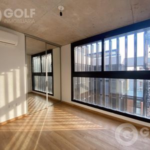 Venta De Apartamento De 2 Dormitorios Con Renta En Barrio Sur