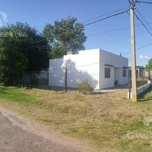 Casa En  Esquina De Estados Unidos Y La Paz Con Amplio Terreno