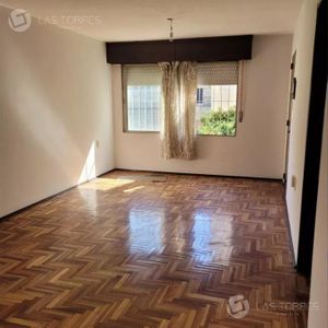 Alquiler/ Venta, Apartamento 2 Dormitorios En Cordón