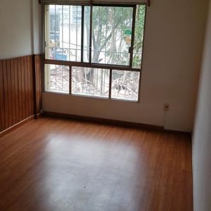 Apartamento, Cordón. Frente, 2do Piso, Seguridad, G.C $ 2688 Lap2384732