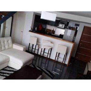 Muy Lindo, Edificio Moderno, G.C: $ 8000