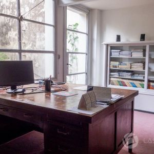 Oficina - Cordón - Linda, Amplia, Con Patio, Buen Punto