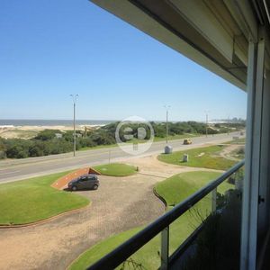 Departamento - Playa Brava
