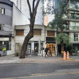 Terreno, Ellauri Y 21 De Setiembre, 10 Mts De Frente,  245 M2 , Altura 27 Mts !!