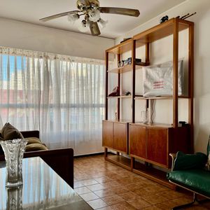 Apartamento De 2 Dormitorios Y 2 Baños En  Venta En La Peninsula Punta Del Este