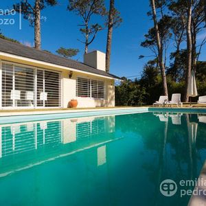 Venta Casa 4 Dormitorios Playa Mansa Punta Del Este