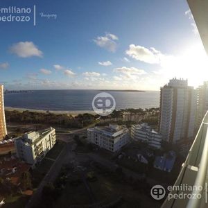 Alquiler Apartamento 3 Dormitorios Mansa