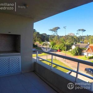 Venta Apartamento 3 Dormitorios Playa Mansa Punta Del Este