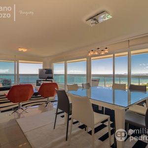 Departamento - Playa Mansa