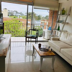 Alquiler Apartamento 1 Dormitorio Y Medio Punta Del Este