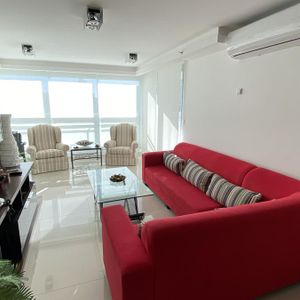 Apto, 2 Dormitorios   Dep, Con Parrillero Y Amenities - Playa Brava