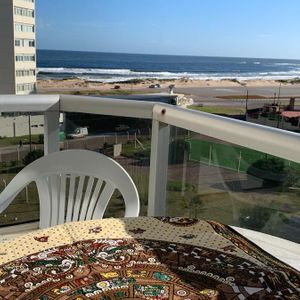 Apto De Un Dormitorio Y Medio A Pocos Mtrs De Playa Brava Pda 3