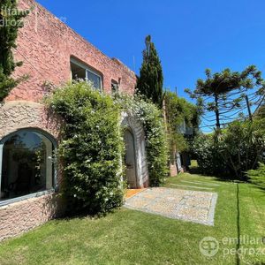 Venta Casa 4 Dormitorios La Barra Punta Del Este