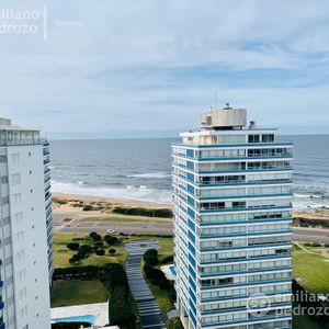 Venta Penthouse En Playa Brava, Punta Del Este