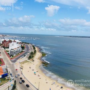 Departamento - Playa Mansa