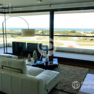 Alquiler Temporal Apartamento En Primera Línea