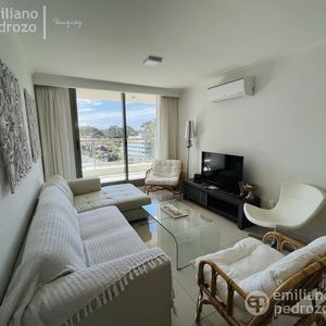Venta Apartamento 2 Dormitorios Roosevelt