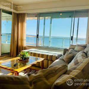 Venta Y Alquiler Por Temporada, Departamento 2 Dormitorios En Playa Mansa