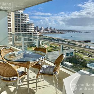 Venta Y Alquiler Temporal Apartamento 2 Dormitorios, Playa Mansa, Punta Del Este