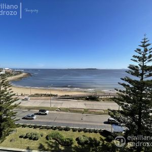 Venta Apartamento 3 Dormitorios Playa Mansa