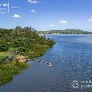 Venta Chacra En  Laguna Del Sauce Punta Del Este