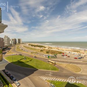 Venta Y Alquiler Apartamento 3 Dormitorios Playa Brava Punta Del Este