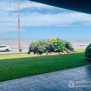 Venta, Alquiler Temporario, Departamento 3 Dormitorios En Punta Del Este