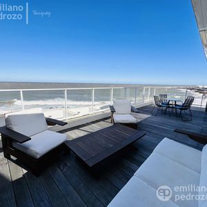 Venta Departamento 3 Dormitorios Mas Dependencia Punta Del Este