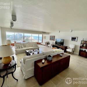 Departamento En  Alquiler De Temporada 3 Dormitorios Playa Brava Punta Del Este