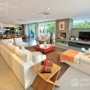 Venta Casa Barrio 5 Dorm Privado Punta Del Este