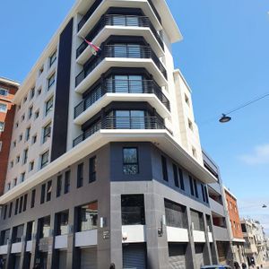 Plaza Zabala Piso 8