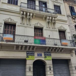 25 De Mayo Esq Ituzaingo, 1300 M2 Y 15 Gges, Edificio Entero !!