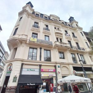 Gran Loft Duplex ,76m2 Frente A Plaza Matriz Con La Mejor Vista !!