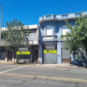 Depósito -av Millan Y Domingo Aramburu, 22 Mts De Frente, 1100 M2 ,padrones 11103 Y 11104 !!