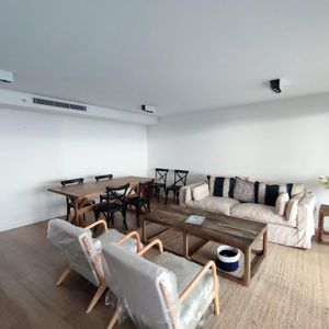 Apartamento 2 Dormitorios Con Terraza En Aidy Grill, Punta Del Este
