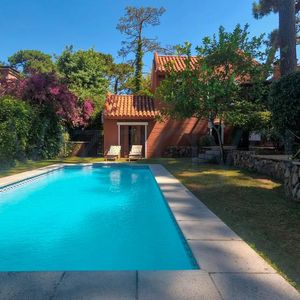Alquiler Casa 3  Dormitorios Con Piscina Playa Mansa Punta Del Este
