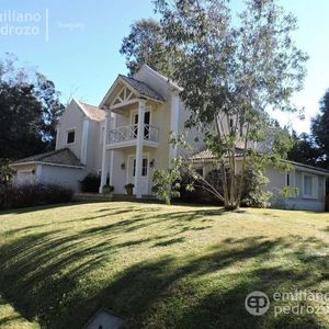 Casa En Venta De 4 Dormitorios En Barrio Privado Laguna Blanca, La Barra